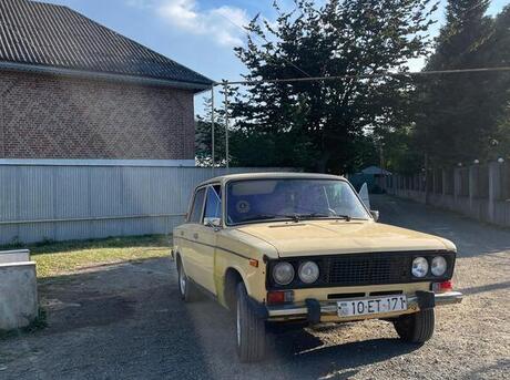 LADA (VAZ) 2106