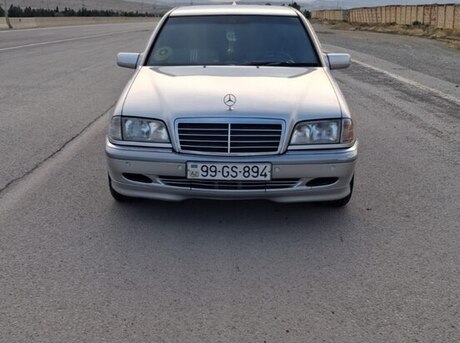 Mercedes C 220