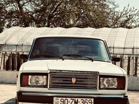 LADA (VAZ) 2107