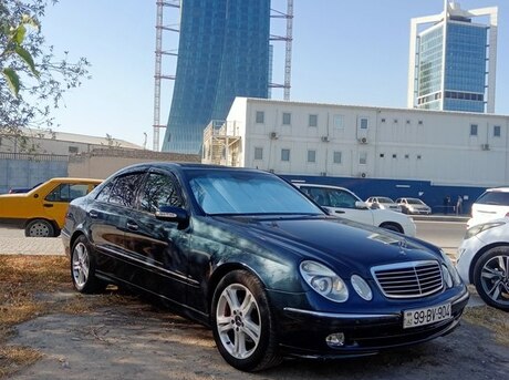 Mercedes E 240