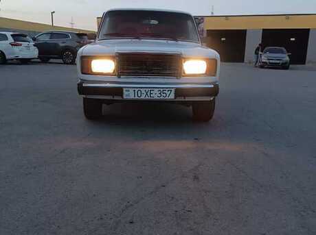 LADA (VAZ) 2107