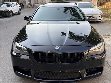BMW 528