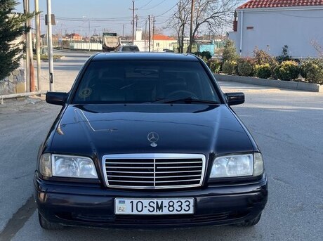 Mercedes C 180