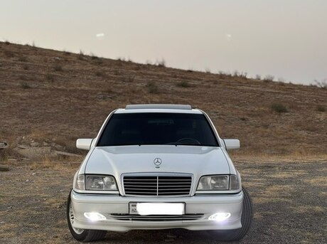 Mercedes C 220