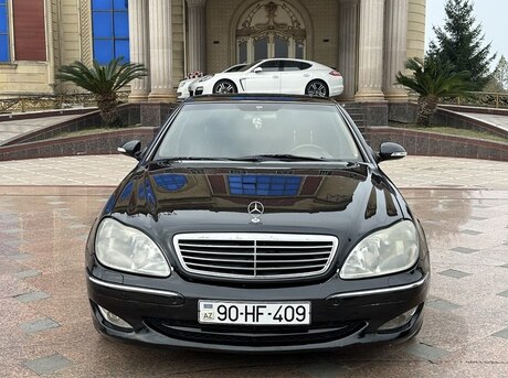 Mercedes S 320