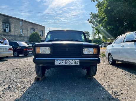 LADA (VAZ) 2107
