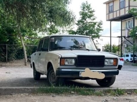 LADA (VAZ) 2107