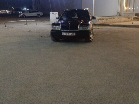 Mercedes 190