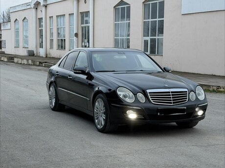 Mercedes E 220