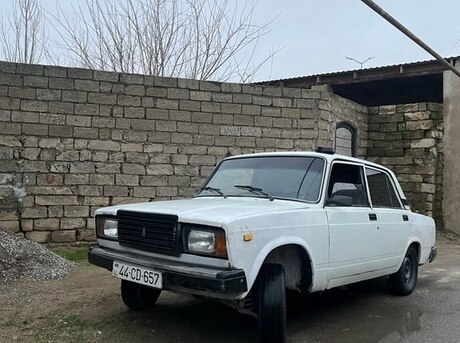 LADA (VAZ) 2107