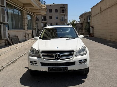 Mercedes GL 550 4MATIC
