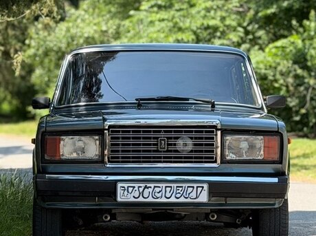 LADA (VAZ) 2107
