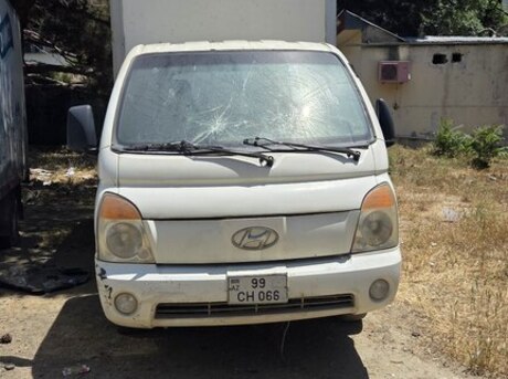 Hyundai H 100