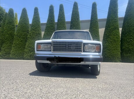 LADA (VAZ) 2107