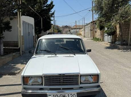 LADA (VAZ) 2107