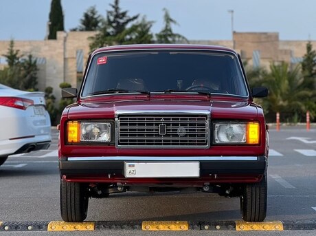 LADA (VAZ) 2107