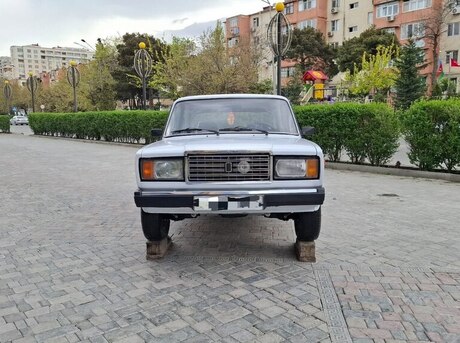 LADA (VAZ) 2107