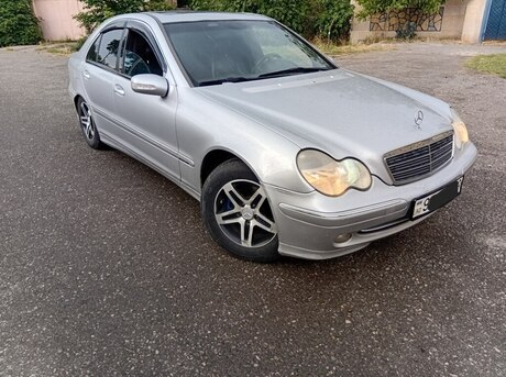Mercedes C 220