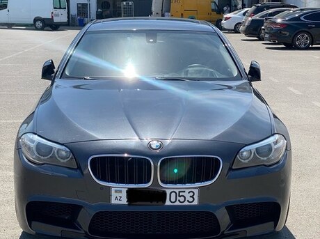 BMW 528