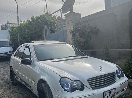Mercedes C 240
