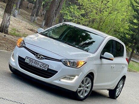 Hyundai i20