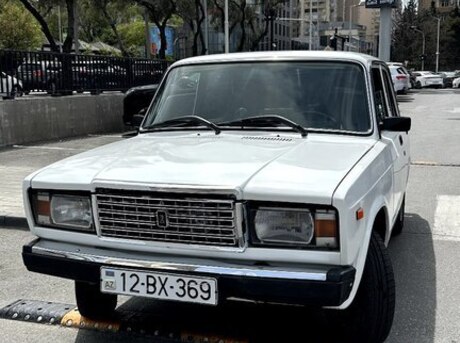LADA (VAZ) 2107