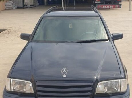Mercedes C 180