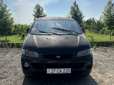 Hyundai H-1