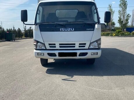 Isuzu NPR 66 L