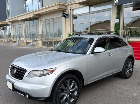 Infiniti FX35
