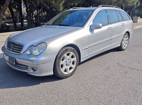 Mercedes C 220