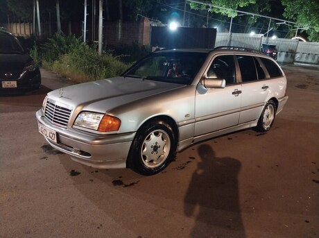 Mercedes C 220