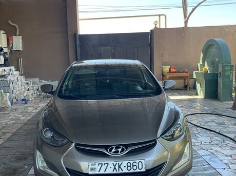 Hyundai Elantra