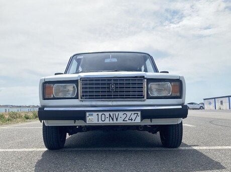 LADA (VAZ) 2107