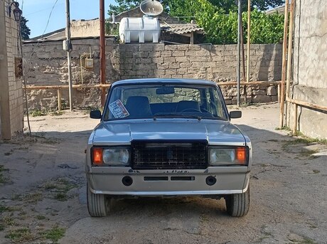 LADA (VAZ) 2107
