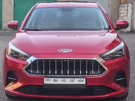 JAC J7