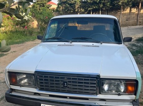 LADA (VAZ) 2107
