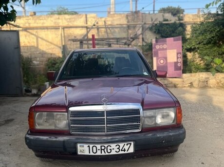 Mercedes 190