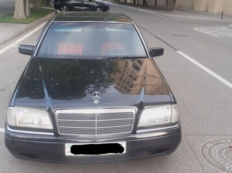 Mercedes C 220