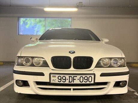 BMW 525
