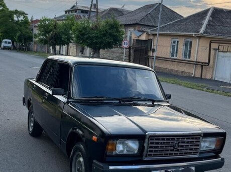 LADA (VAZ) 2107