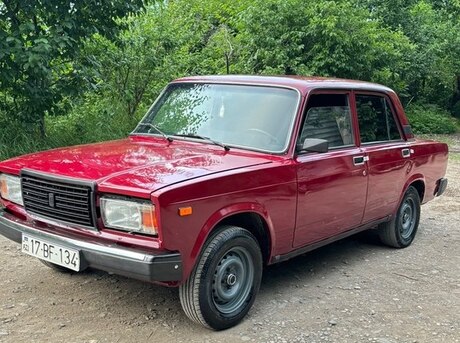 LADA (VAZ) 2107