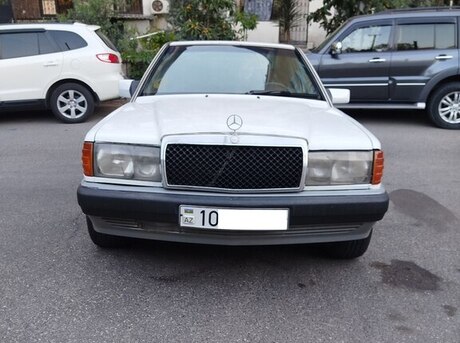 Mercedes 190