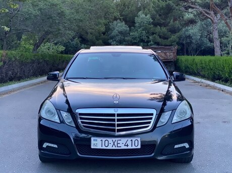 Mercedes E 220