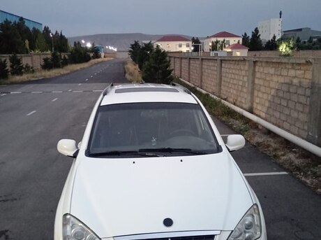 Ssang Yong Kyron