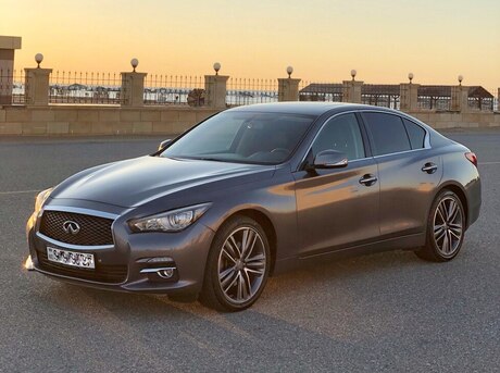 Infiniti Q50