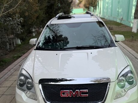 GMC Acadia