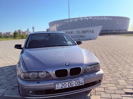 BMW 525