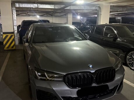 BMW 525