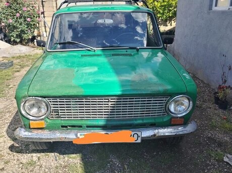 LADA (VAZ) 21011
